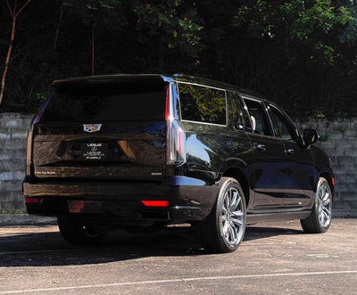 2023 Cadillac Escalade ESV Sport