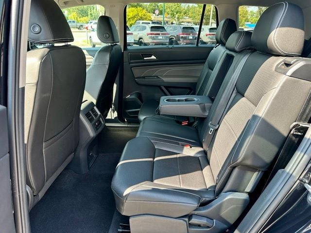 2023 Volkswagen Atlas SEL