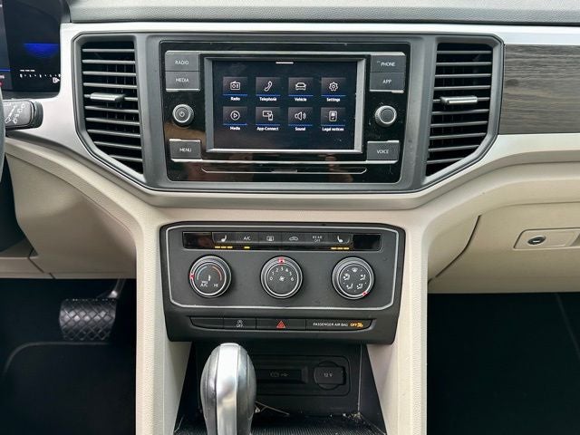 2023 Volkswagen Atlas 2.0T SE