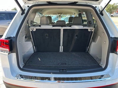 2024 Volkswagen Atlas 2.0T SE