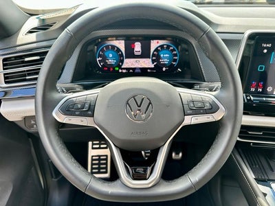 2025 Volkswagen Atlas Cross Sport 2.0T SEL Premium R-Line