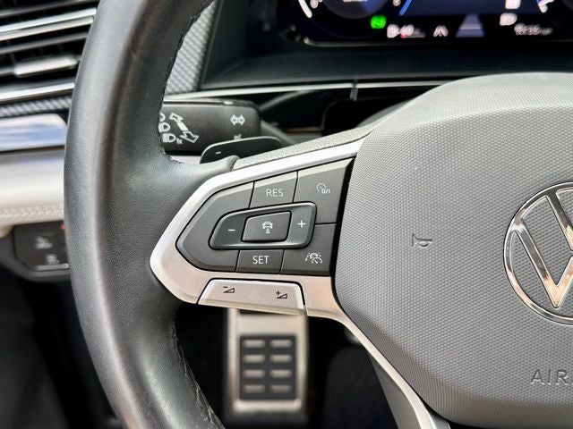 2024 Volkswagen Atlas Cross Sport 2.0T SEL Premium R-Line