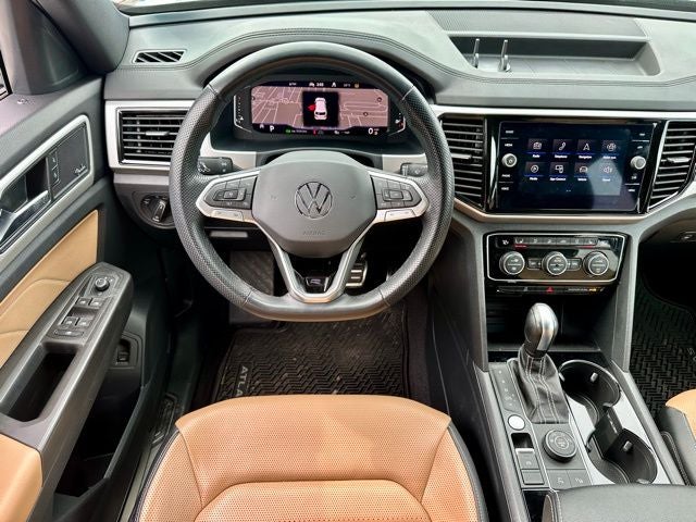 2023 Volkswagen Atlas Cross Sport 3.6L V6 SEL Premium R-Line