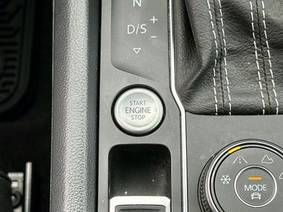 2023 Volkswagen Atlas Cross Sport 3.6L V6 SEL Premium R-Line