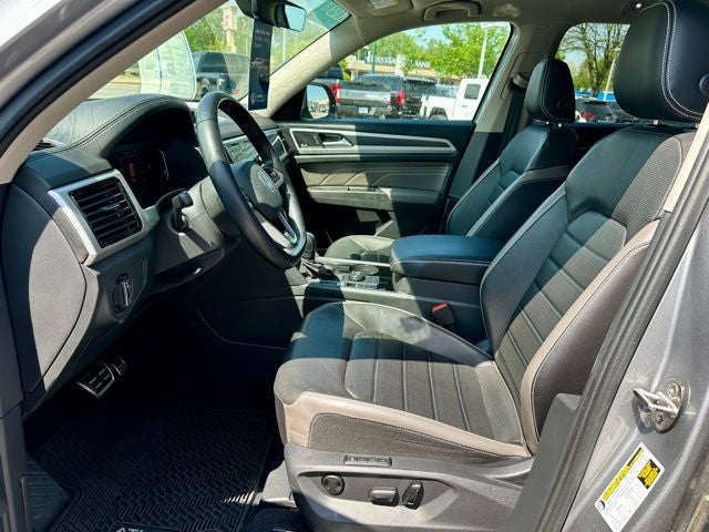 2023 Volkswagen Atlas 3.6L V6 SEL Premium R-Line