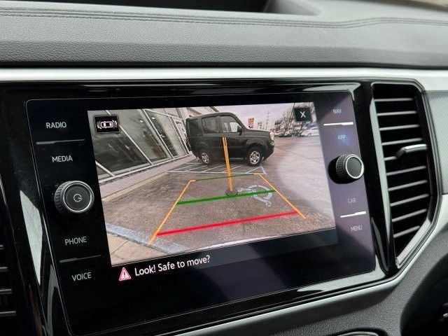 2022 Volkswagen Atlas 3.6L V6 SEL Premium R-Line