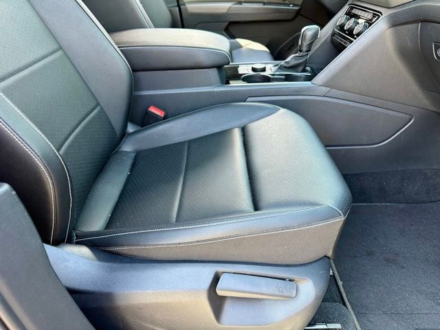 2023 Volkswagen Atlas 2.0T SE w/Technology