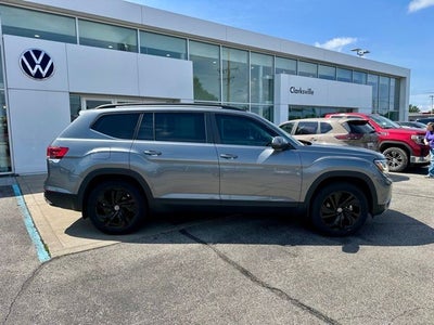 2023 Volkswagen Atlas 2.0T SE w/Technology
