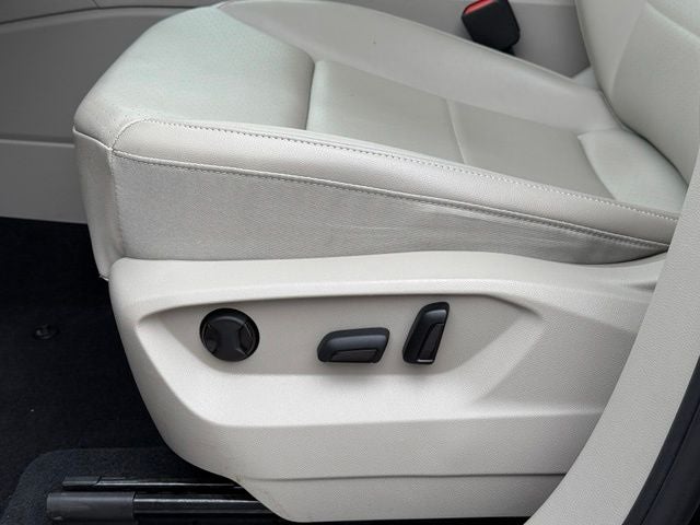 2023 Volkswagen Atlas 2.0T SE w/Technology