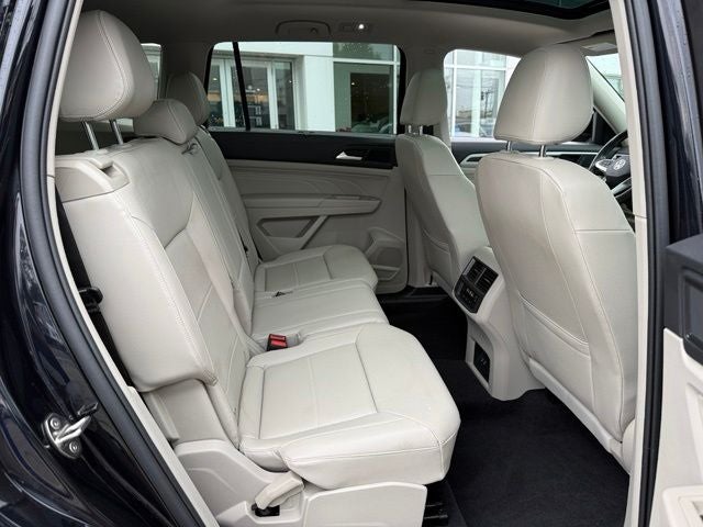 2023 Volkswagen Atlas 2.0T SE w/Technology