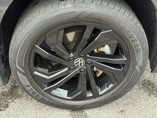 2023 Volkswagen Atlas 2.0T SE w/Technology
