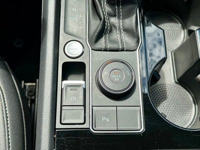 2023 Volkswagen Atlas 2.0T SE w/Technology