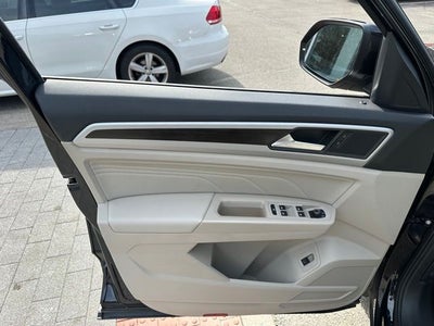 2021 Volkswagen Atlas 3.6L V6 SE w/Technology