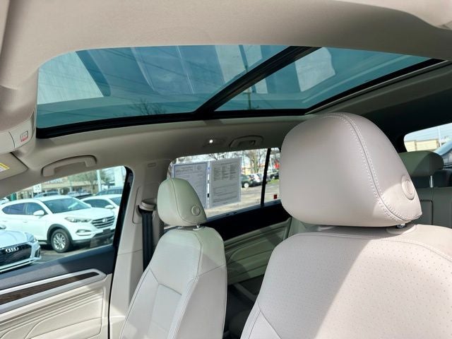 2021 Volkswagen Atlas 3.6L V6 SE w/Technology