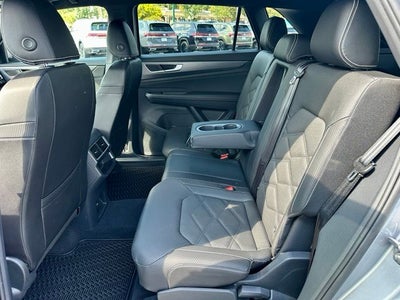 2025 Volkswagen Atlas Cross Sport 2.0T SE