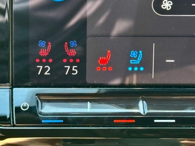 2025 Volkswagen Atlas Cross Sport 2.0T SE
