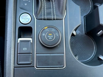 2023 Volkswagen Atlas 2.0T SE