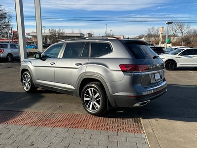 2023 Volkswagen Atlas 2.0T SE
