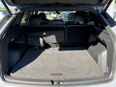 2023 Volkswagen Atlas Cross Sport 2.0T SEL R-Line Black