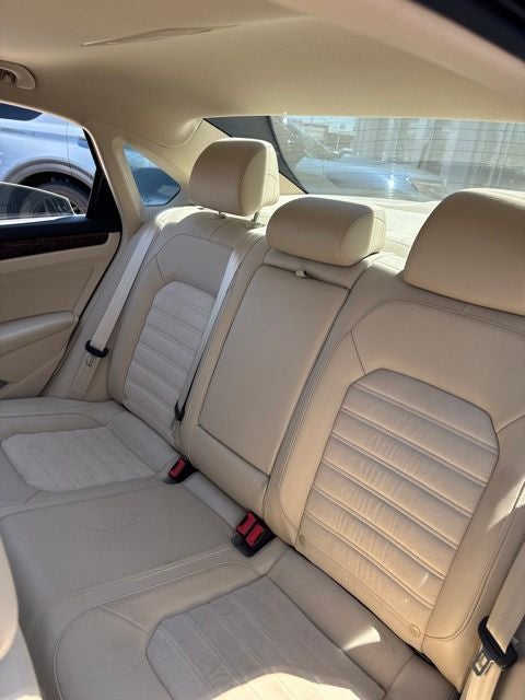 2013 Volkswagen Passat TDI SEL Premium