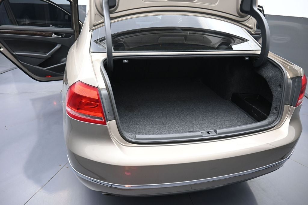 2015 Volkswagen Passat 2.0L TDI SEL Premium