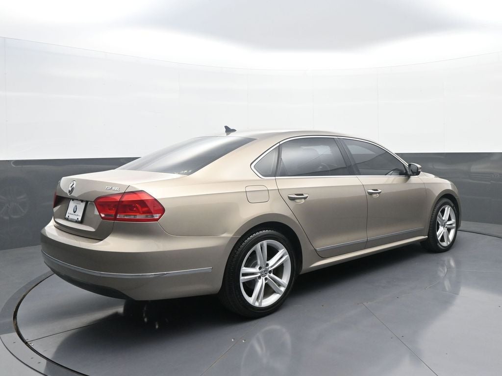 2015 Volkswagen Passat 2.0L TDI SEL Premium