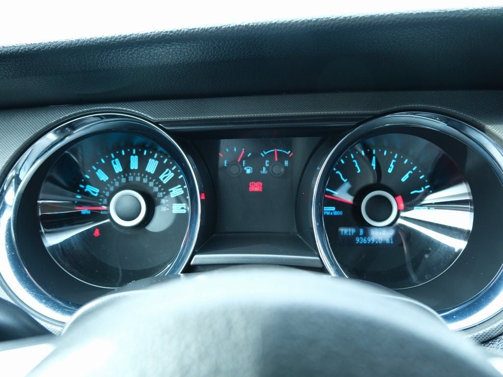 2014 Ford Mustang V6