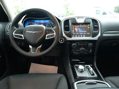 2023 Chrysler 300 Touring