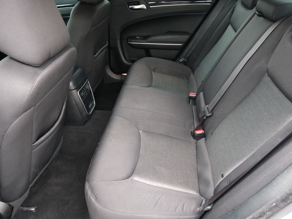 2023 Chrysler 300 Touring