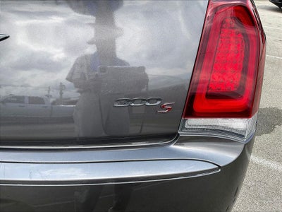 2022 Chrysler 300 S