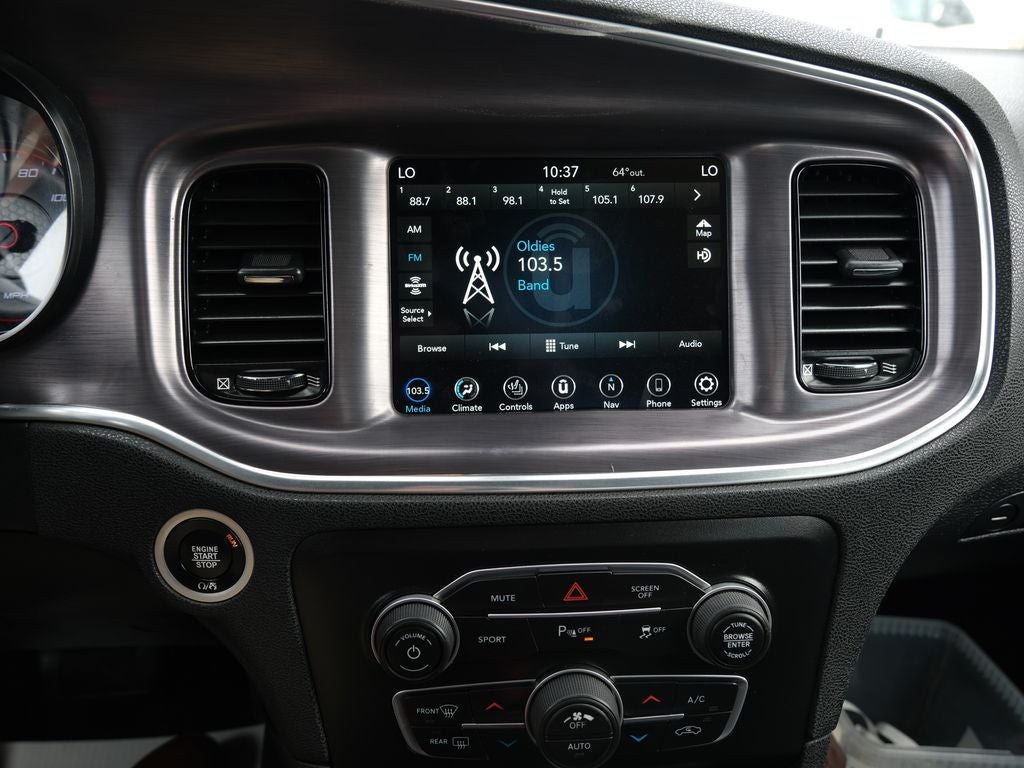 2017 Dodge Charger SXT