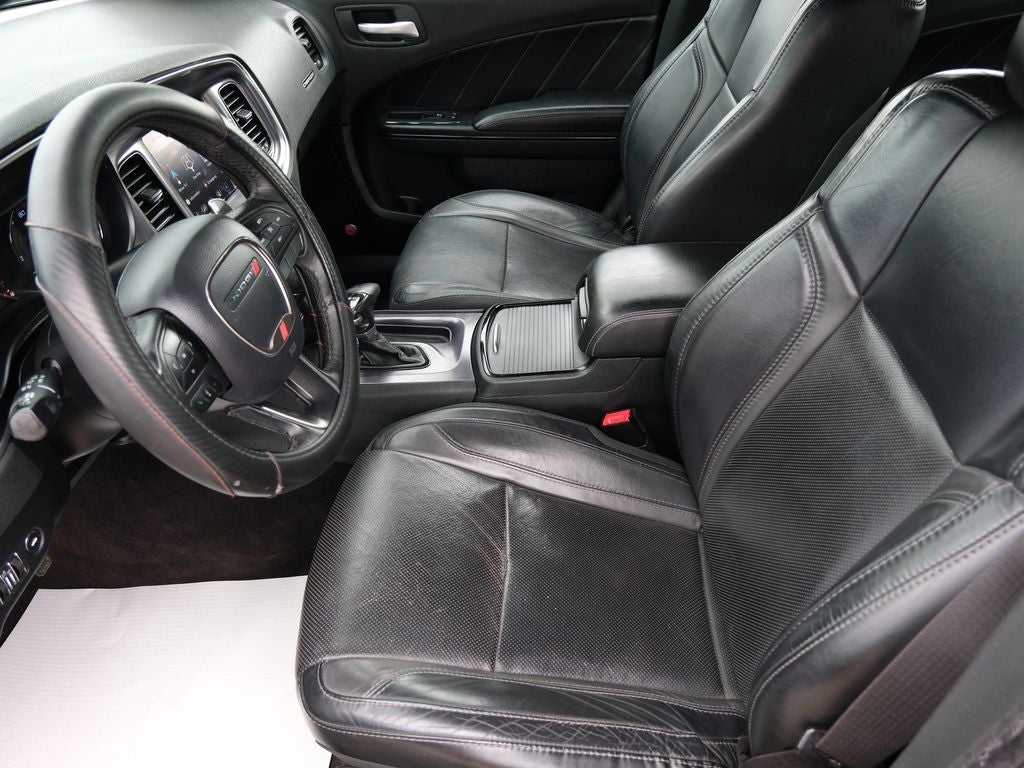 2017 Dodge Charger SXT