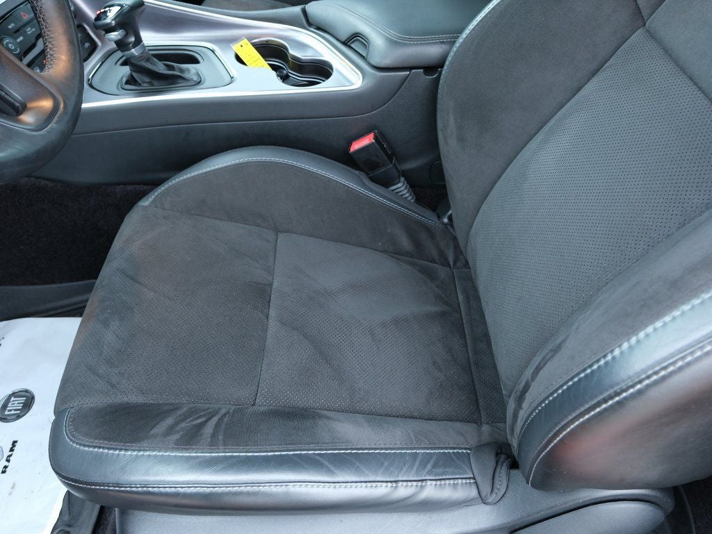 2017 Dodge Challenger 392 Hemi Scat Pack Shaker