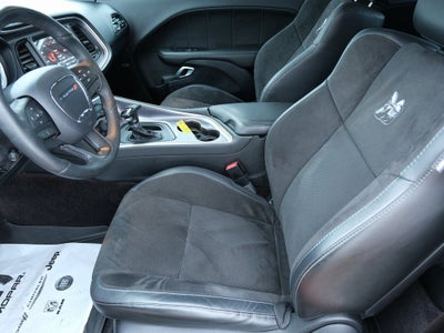 2017 Dodge Challenger 392 Hemi Scat Pack Shaker