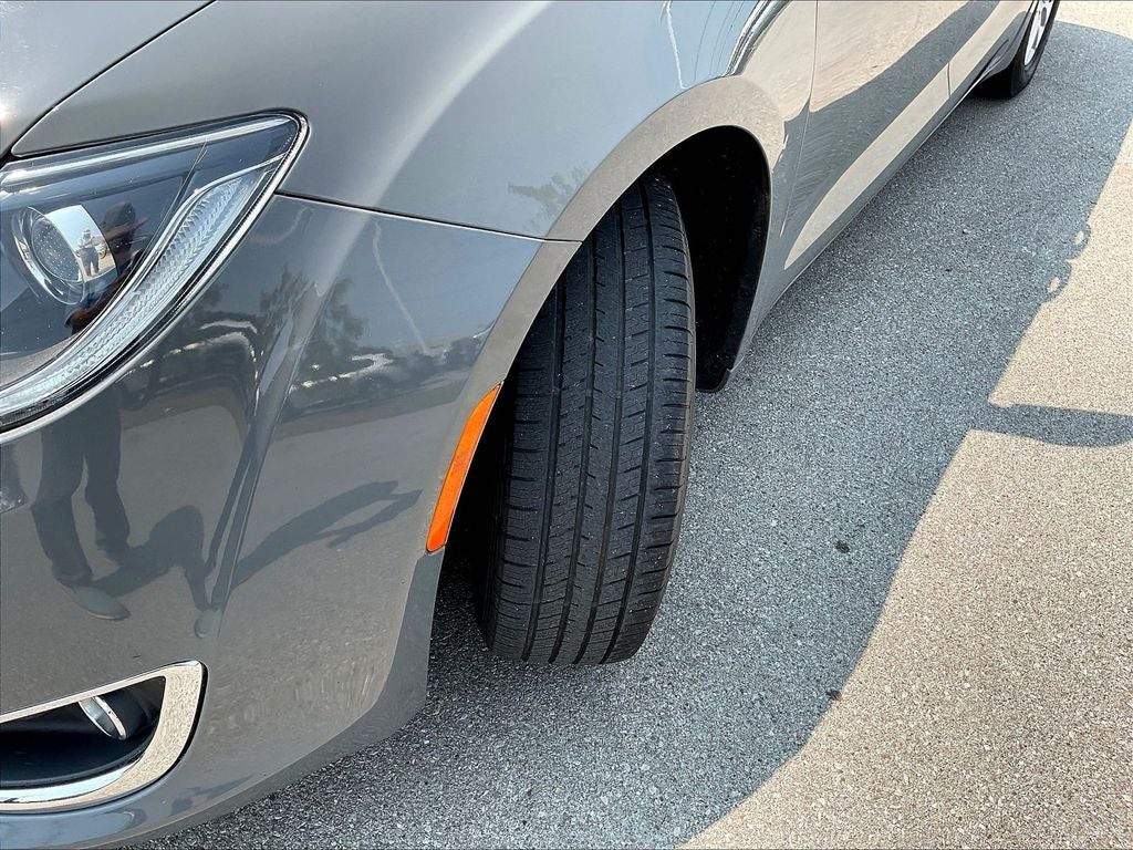 2020 Chrysler Pacifica Touring