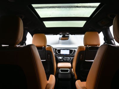 2023 Chrysler Pacifica Hybrid Hybrid Pinnacle