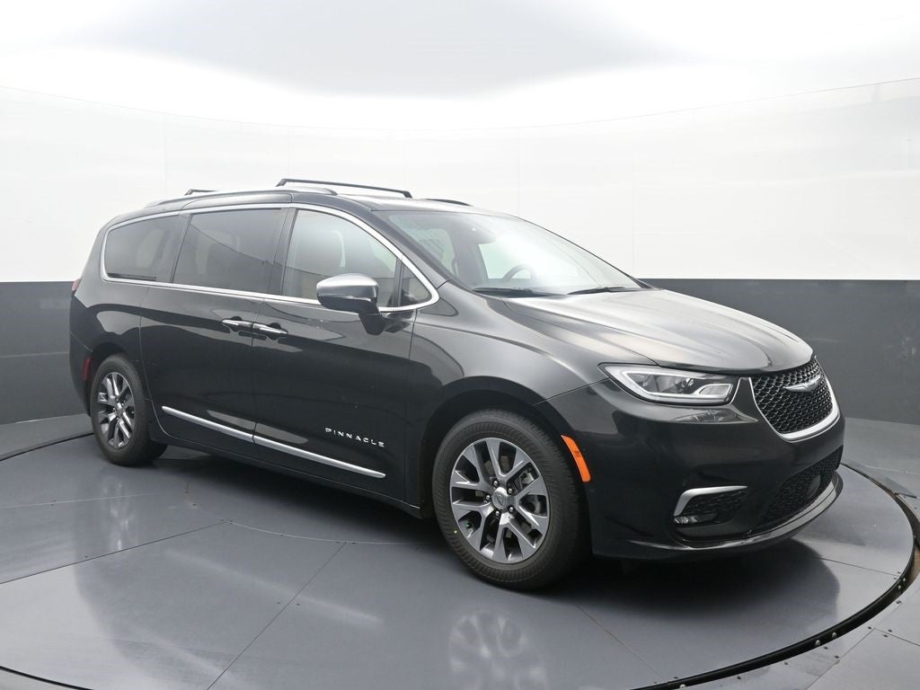 2023 Chrysler Pacifica Hybrid Hybrid Pinnacle