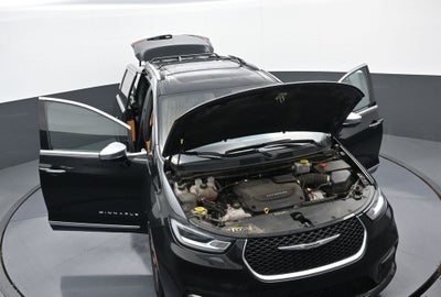 2023 Chrysler Pacifica Hybrid Hybrid Pinnacle