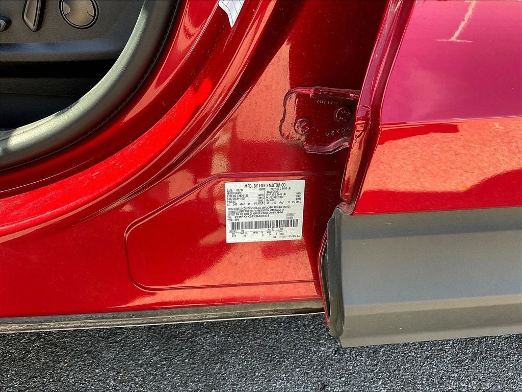 2024 Ford Edge Titanium