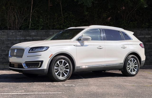 2019 Lincoln Nautilus Select