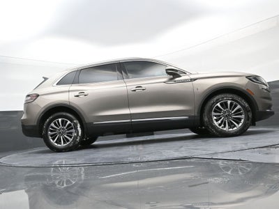 2021 Lincoln Nautilus Reserve