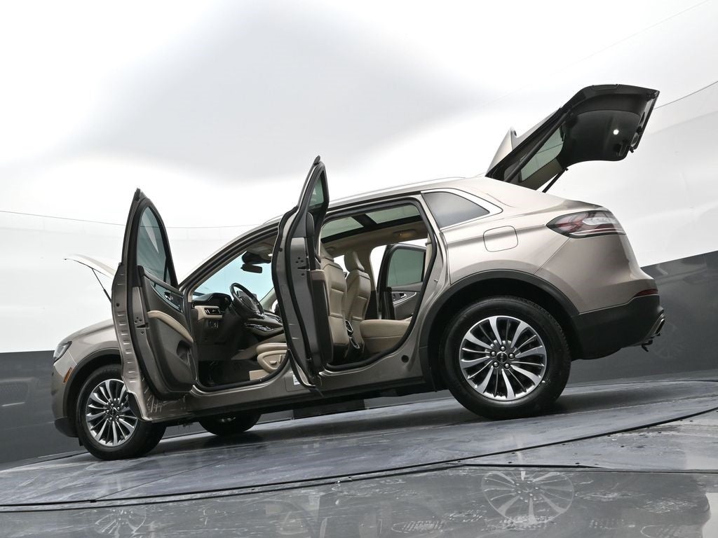 2021 Lincoln Nautilus Reserve