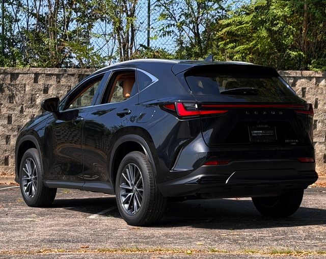 2025 Lexus NX 350h Base