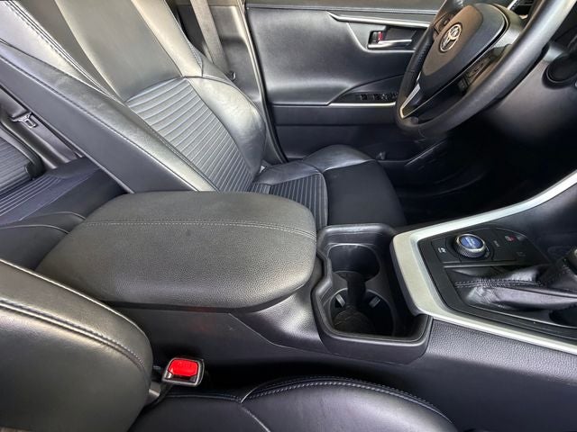 2019 Toyota RAV4 Hybrid XSE
