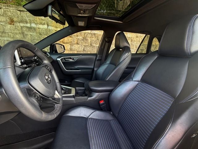2019 Toyota RAV4 Hybrid XSE