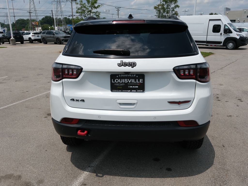 2025 Jeep Compass Trailhawk
