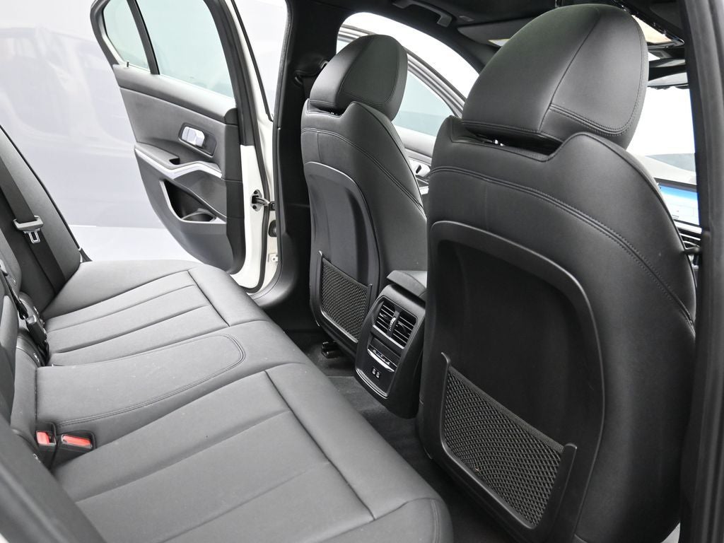 2021 BMW 3 Series 330i xDrive