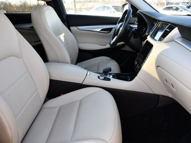2020 INFINITI QX50 LUXE