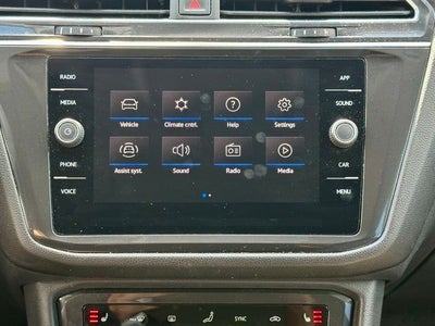2024 Volkswagen Tiguan 2.0T SE