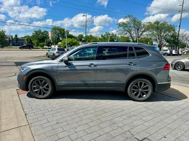 2024 Volkswagen Tiguan 2.0T SE